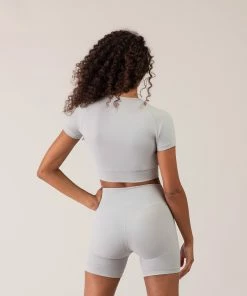 Deals โญ BLOCHSTORE-US BLOCHeverhold Cross Over Tee Mist ๐ 18 Deals โญ BLOCHSTORE-US BLOCHeverhold Cross Over Tee Mist ๐ -Bloch Active Collection Shop 0000s 0010 ZCO2100 MIS DCO2100 MIS XS W6A0547