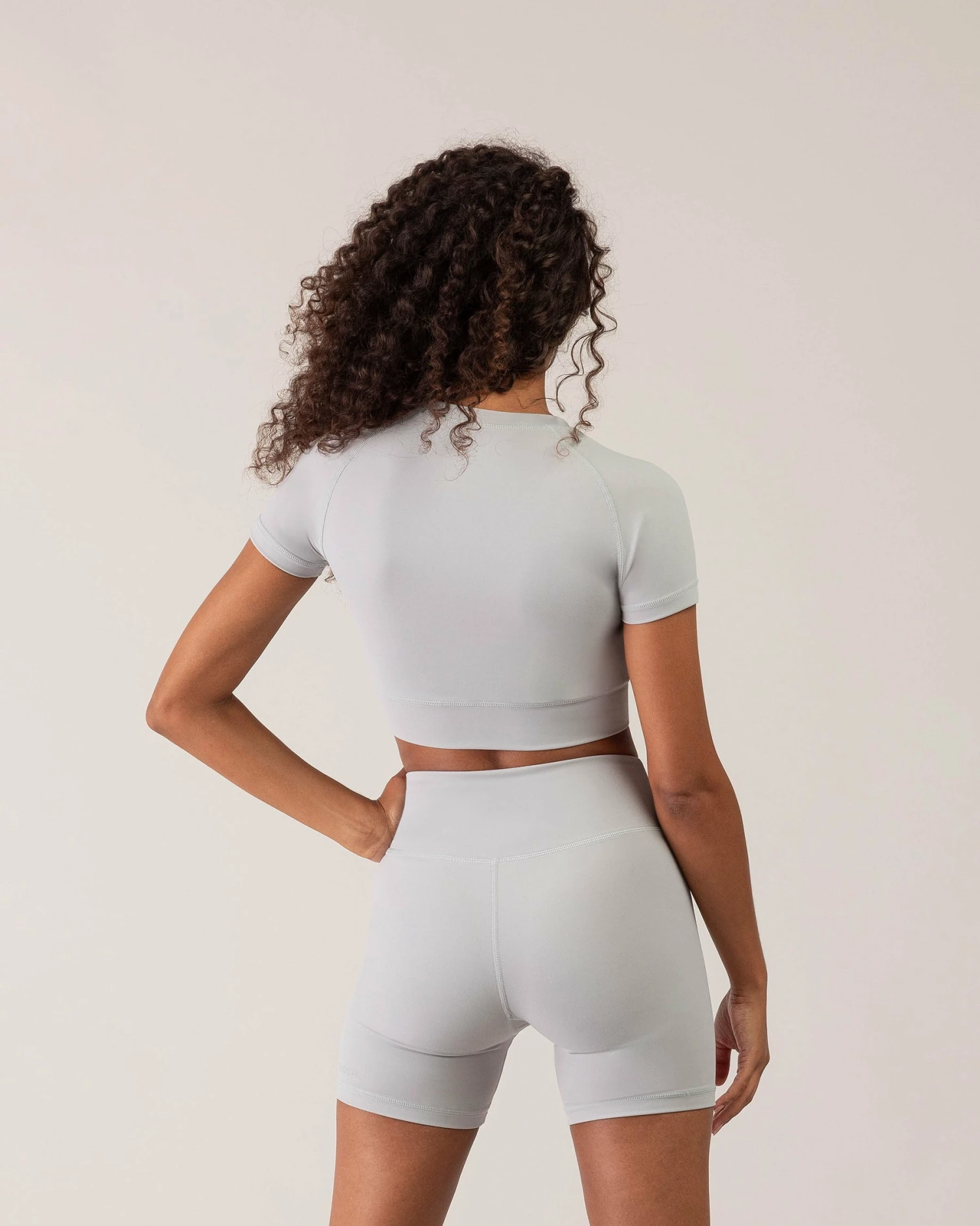 Deals โญ BLOCHSTORE-US BLOCHeverhold Cross Over Tee Mist ๐ 8 Deals โญ BLOCHSTORE-US BLOCHeverhold Cross Over Tee Mist ๐ - Image 8