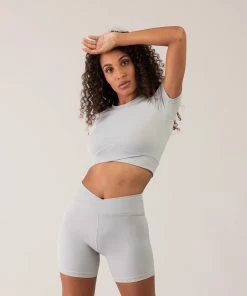 Deals โญ BLOCHSTORE-US BLOCHeverhold Cross Over Tee Mist ๐ 17 Deals โญ BLOCHSTORE-US BLOCHeverhold Cross Over Tee Mist ๐ -Bloch Active Collection Shop 0000s 0011 ZCO2100 MIS DCO2100 MIS XS W6A0531