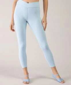Promo 👏 BLOCHSTORE-US BLOCHeverhold 7/8 Length Cross Over Legging Ice Blue 👏 -Bloch Active Collection Shop 0012 ZCO2100 ICB TCO2100 ICB M 6609