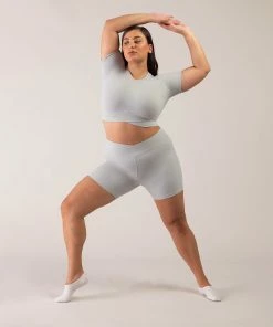 Cheapest π BLOCHSTORE-US BLOCHeverhold 5 Inch Cross Over Short Mist 𧨠23 Cheapest π BLOCHSTORE-US BLOCHeverhold 5 Inch Cross Over Short Mist 𧨠-Bloch Active Collection Shop 0032 ZCO2100 MIS DCO2100 MIS XL W6A0485