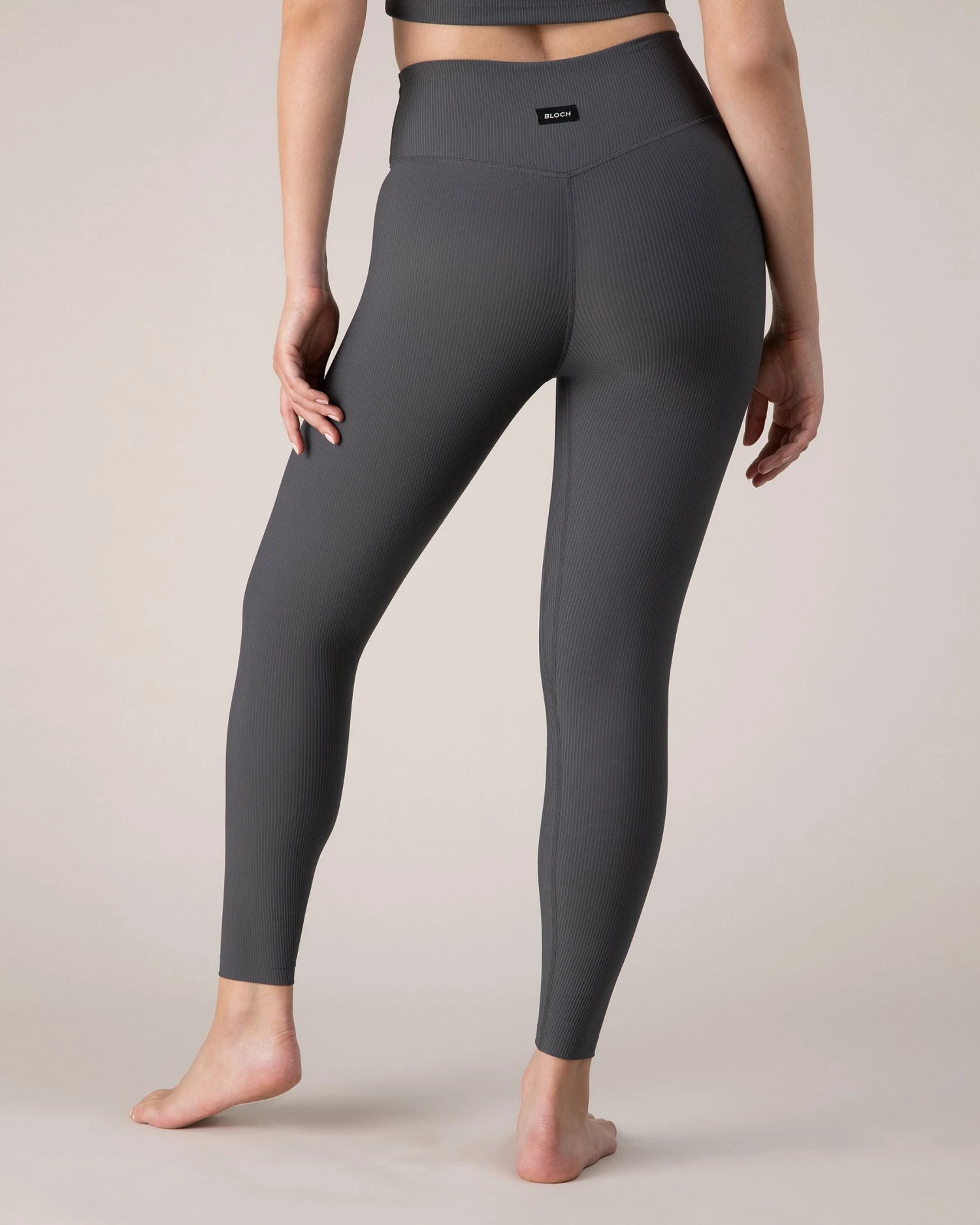 Hot Sale ๐ฅฐ BLOCHSTORE-US BLOCHrib 7/8 Length Legging Anthracite ๐ 2 Hot Sale ๐ฅฐ BLOCHSTORE-US BLOCHrib 7/8 Length Legging Anthracite ๐ - Image 2