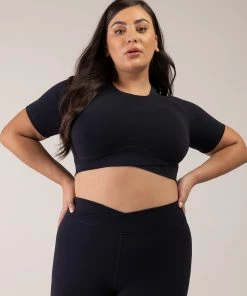 Outlet 💯 BLOCHSTORE-US BLOCHeverhold Cross Over Tee Graphite 💯 -Bloch Active Collection Shop ZCO2100 GPH DCO2100 GPH XL 6656