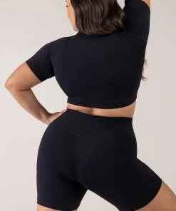 Outlet 💯 BLOCHSTORE-US BLOCHeverhold Cross Over Tee Graphite 💯 -Bloch Active Collection Shop ZCO2100 GPH DCO2100 GPH XL 6663